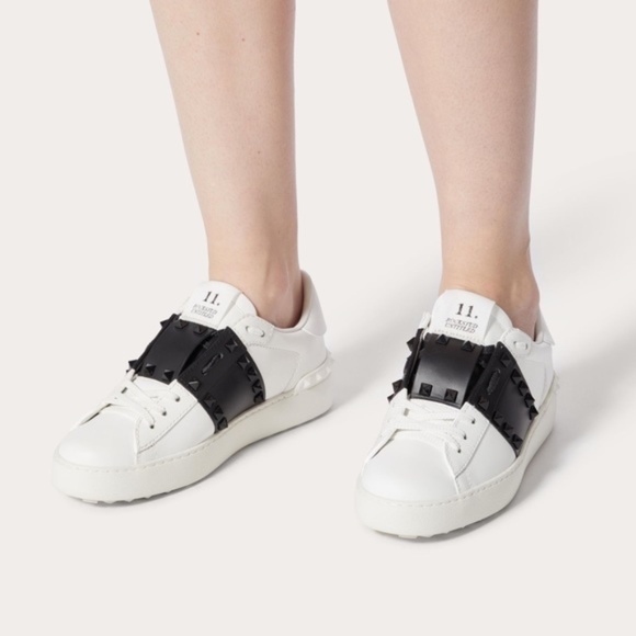 Valentino Garavani Rockstud Untitled White Calfskin Sneakers - Picture 1 of 8